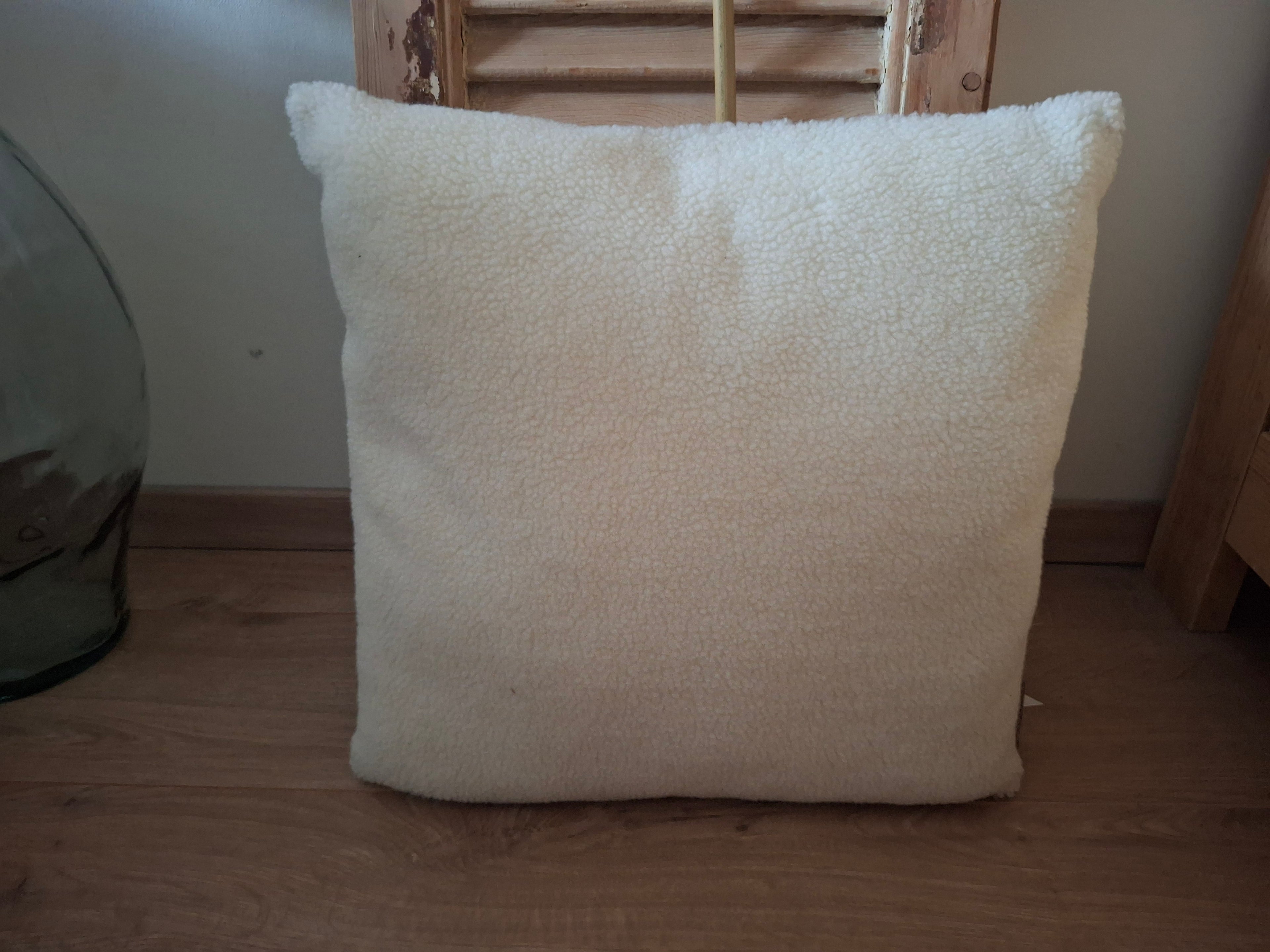 Kussen Teddy/beige 45 x 45 cm