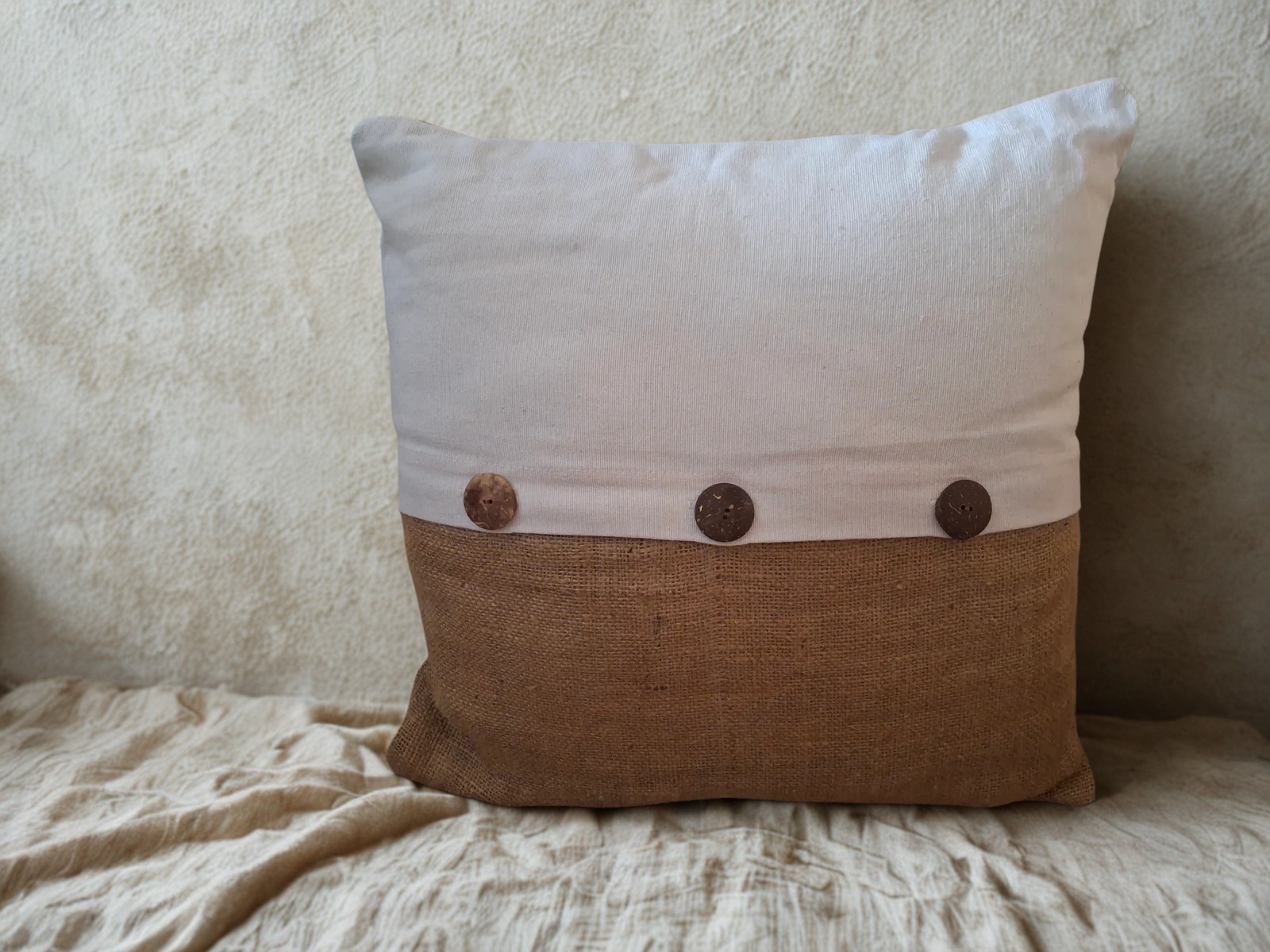 Kussen Cute Dutch lichroze, 45 x 45 cm.