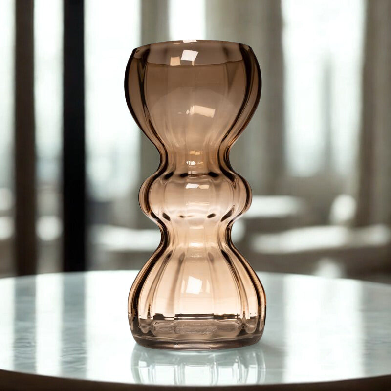 Yves buikvaas taupe, hoogte 25 cm.