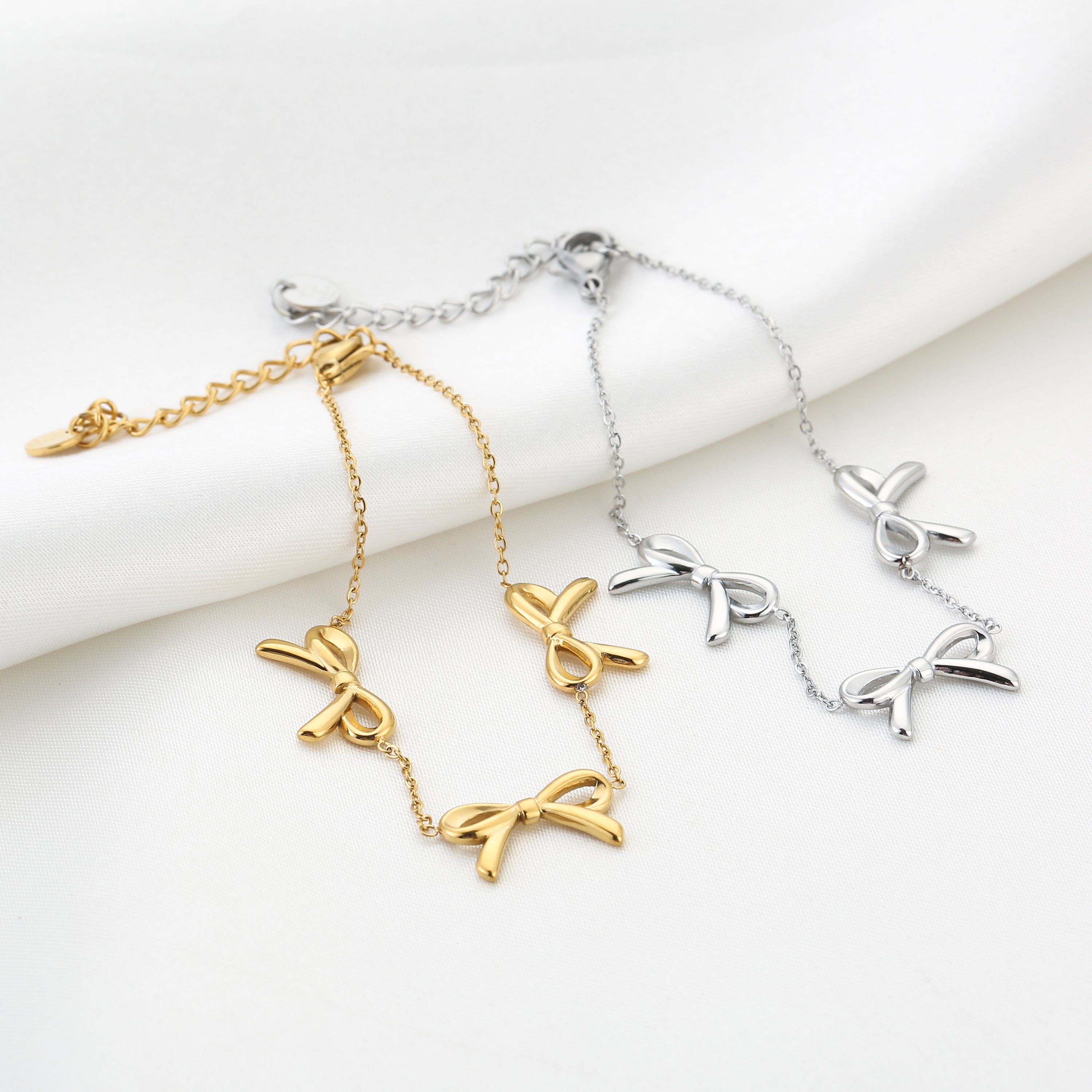 Strikjes armband - goud